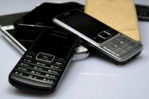what to do with old cell phones